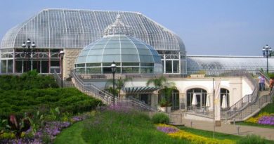 The main entrance to Phipps Conservatory