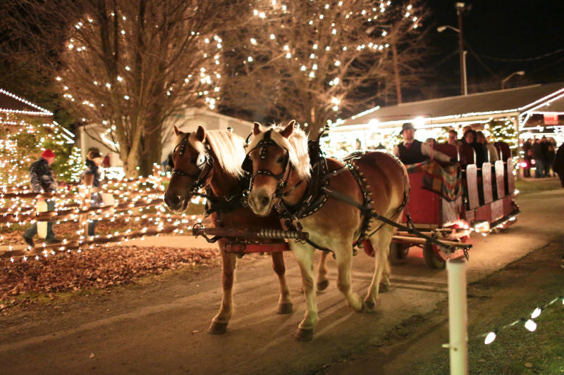 Christmas Lights in Pittsburgh 2023 12 Holiday Displays & Villages